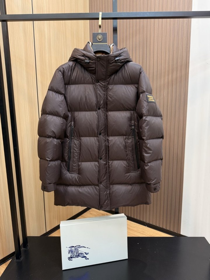 버버리 미드랭스 구스다운 패딩