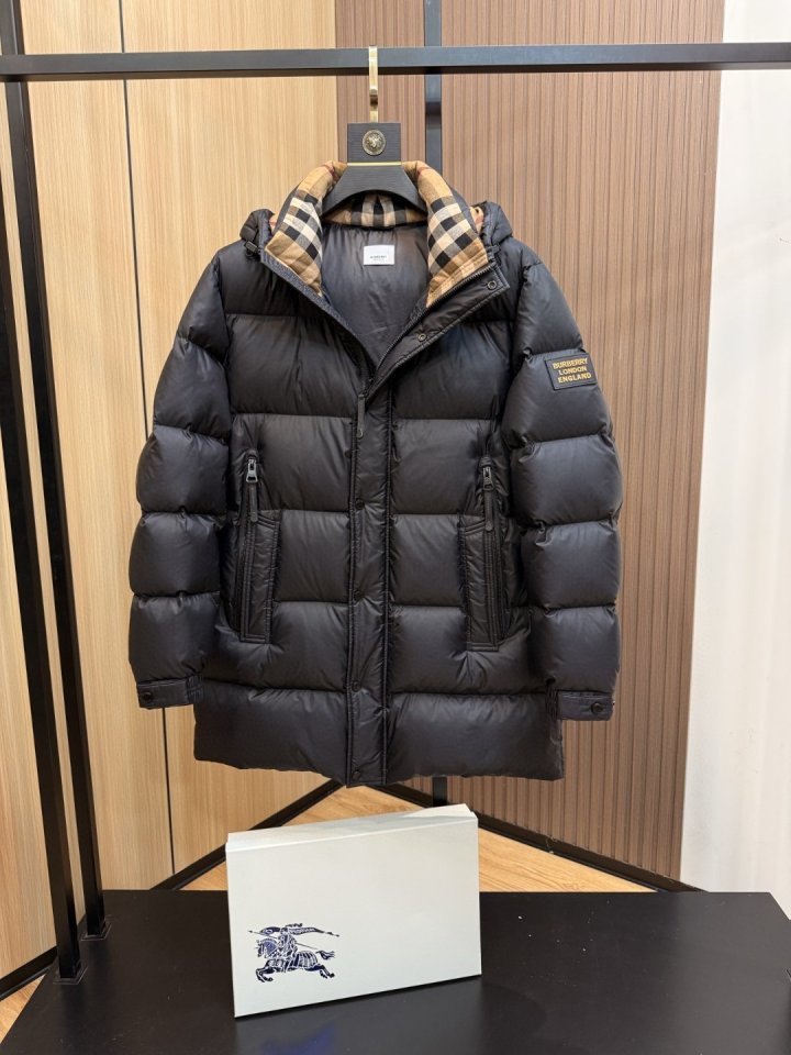 버버리 미드랭스 구스다운 패딩