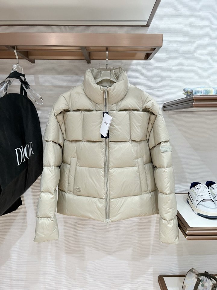 디올 Dior 블랙테크 필름 구스다운 패딩
