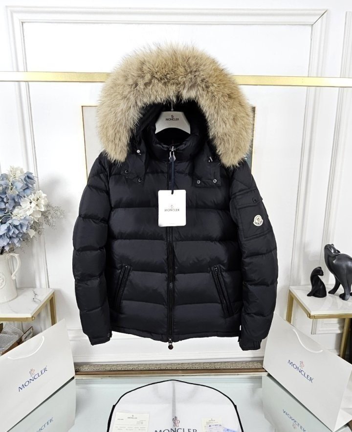 몽클 마야퍼 MAYAfur 구스다운 남성후드패딩