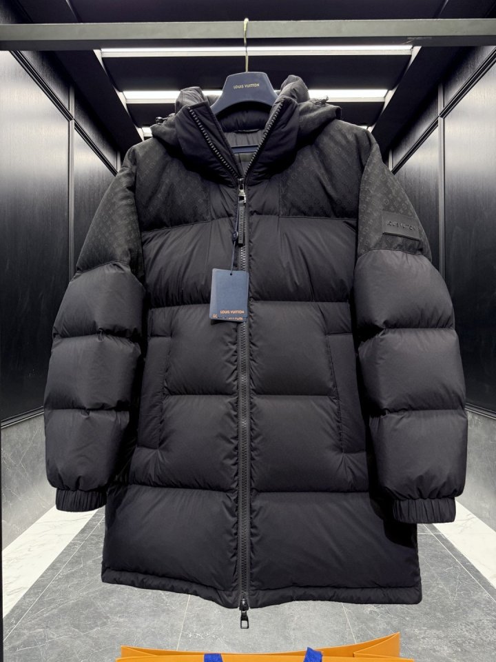 루이비통 MONOGRAM 구스다운 패딩