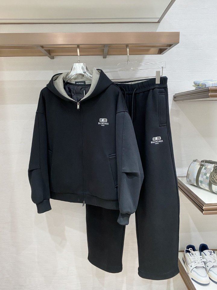 발렌시아가 구스다운 후드집업세트