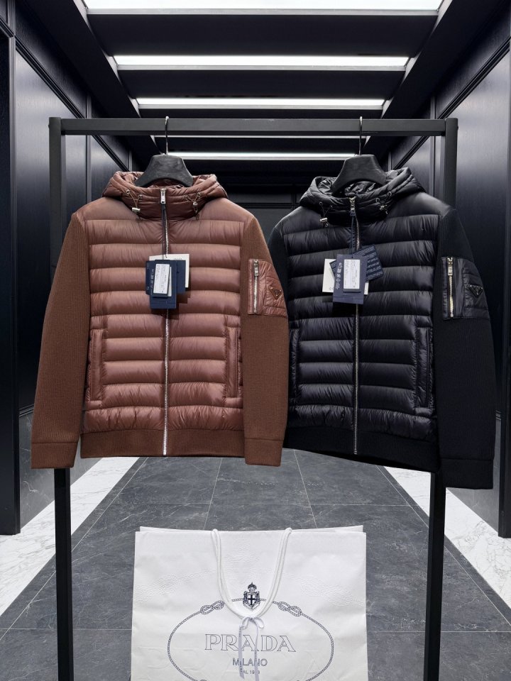프라다 니트 후디 구스다운 자켓
