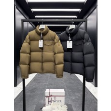 몽클레어 치논 Chinon 남성 숏 구스다운 자켓