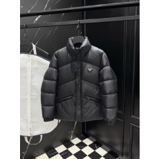 프라다 구스다운 패딩자켓 2025fw