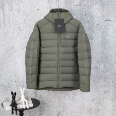 아크테릭스 토륨 후디 구스다운 자켓