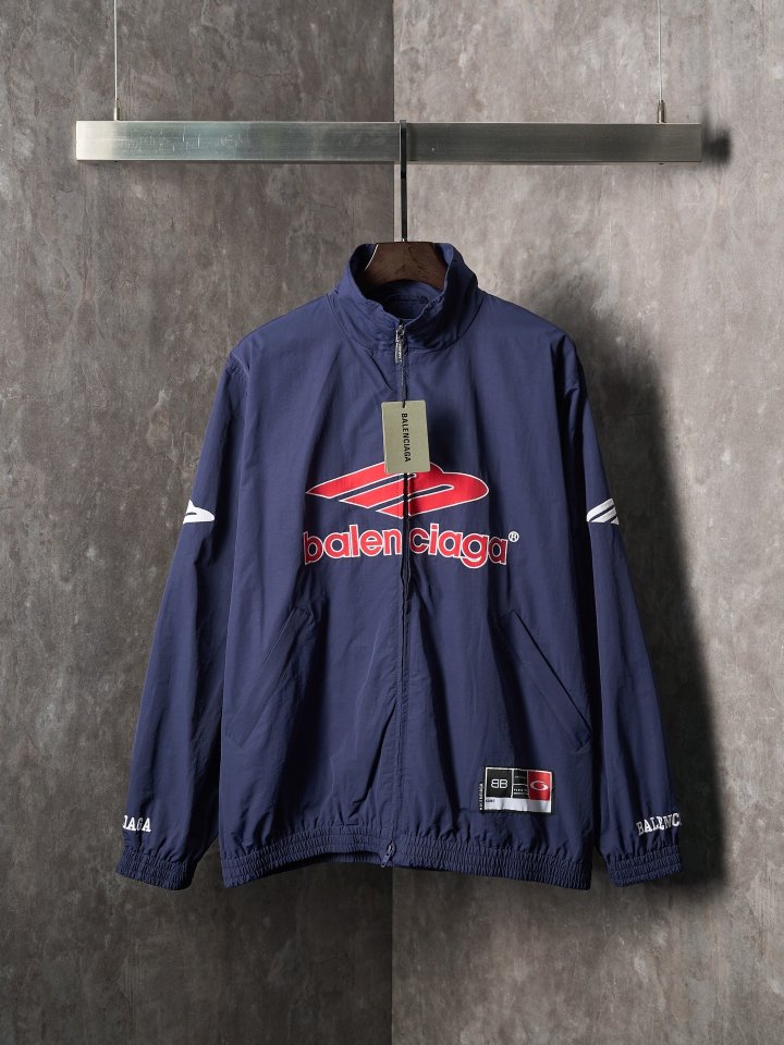 발렌시아가 3B 자수 풋볼 자켓