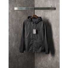 프라다 삼각로고 포켓 후드 집업 자켓