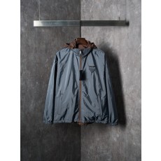 PRADA / 프라다 삼각로고 재생 나일론 양면 후드 자켓