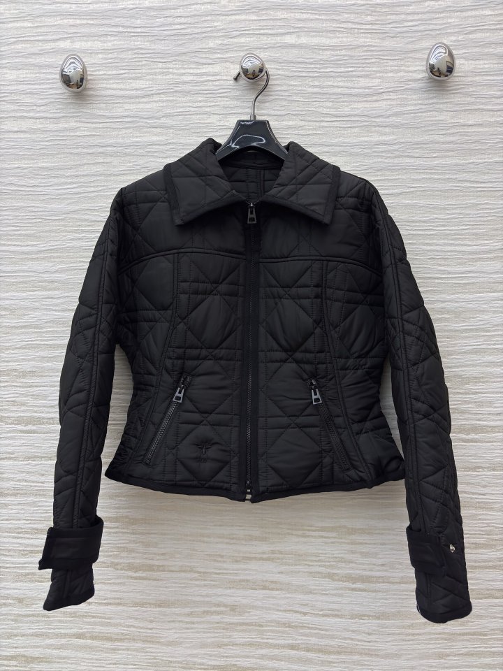 디올 퀼팅 카라 자켓