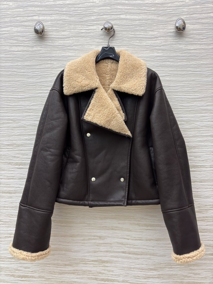 로에베 양모 무스탕 라이더 자켓