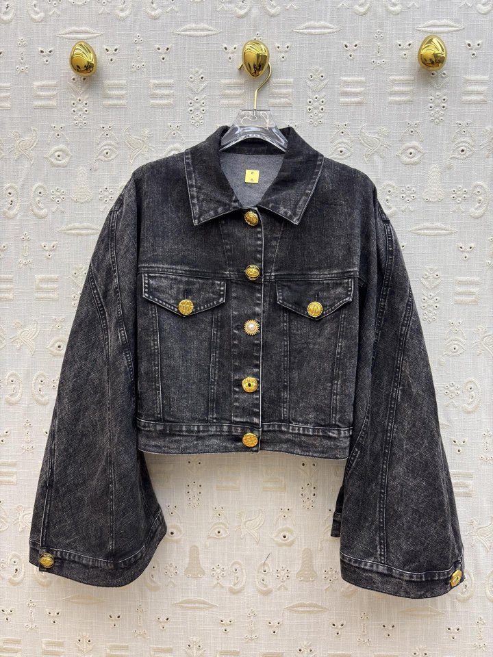 스키아파렐리 26 얼리봄 워싱 데님 자켓