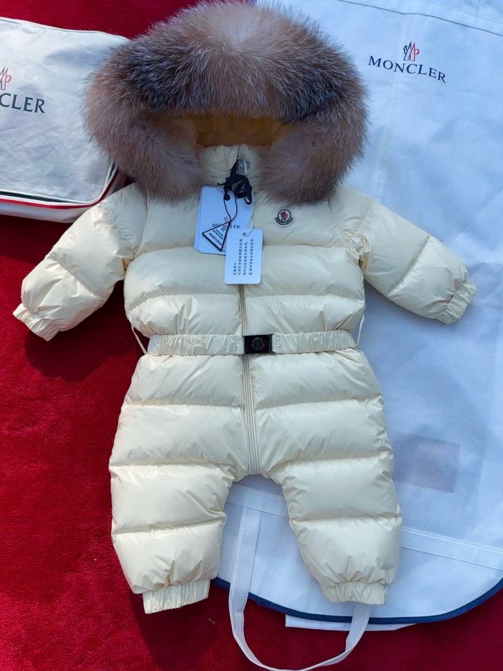 몽클레어 아동 패딩 점프수트