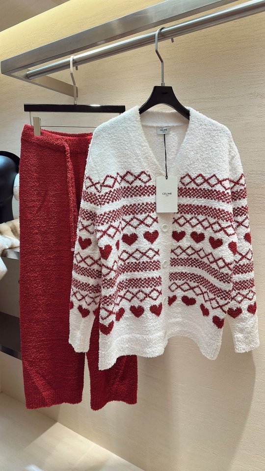 셀린느 레드 하트 패턴 니트 세트