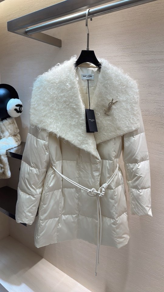 YSL 구스다운 퍼 카라 패딩 자켓