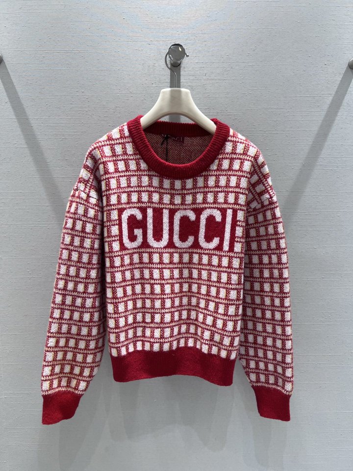 구찌 26SS GG 레드 체크 니트