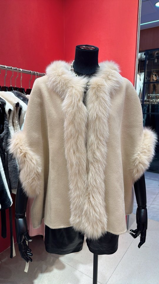 막스마라 케이프 베스트