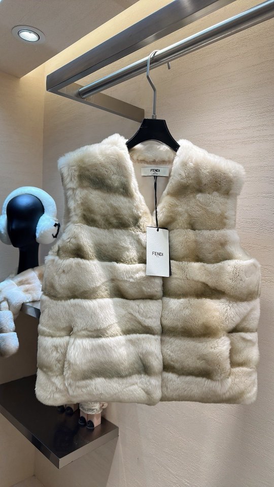 펜디 렉스 퍼 베스트