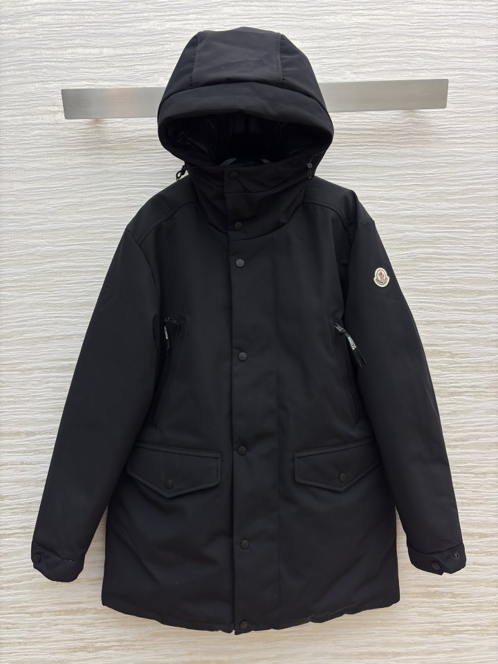 몽클레어 스탠드 후드 다운 재킷