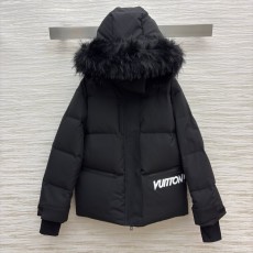 루이비통 블랙퍼 여성 구스다운 재킷