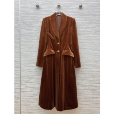 Sch 25FW 이형 버튼 벨벳 코트