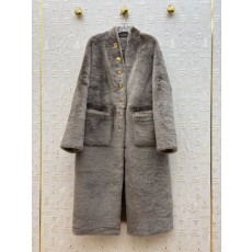 스키아파렐리 25 FW 이형 버튼 V넥 퍼 일체형 롱 코트