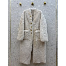 스키아파렐리 25 FW 이형 버튼 V넥 퍼 일체형 롱 코트