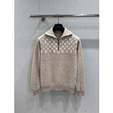 루이비통 25FW 로우넥 하프집업 니트