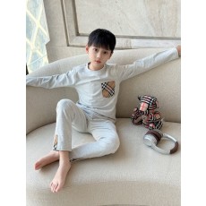 버버리 아동 상하의 세트