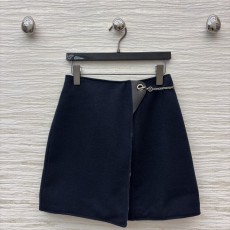 루이비통 네이비 가죽버튼 A라인 스커트