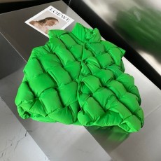 보테가 베네타 인트레치아토 질레트 조끼패딩