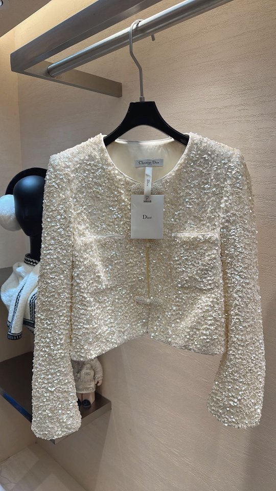 디올 여성 미백 풀스팽글 숏 자켓