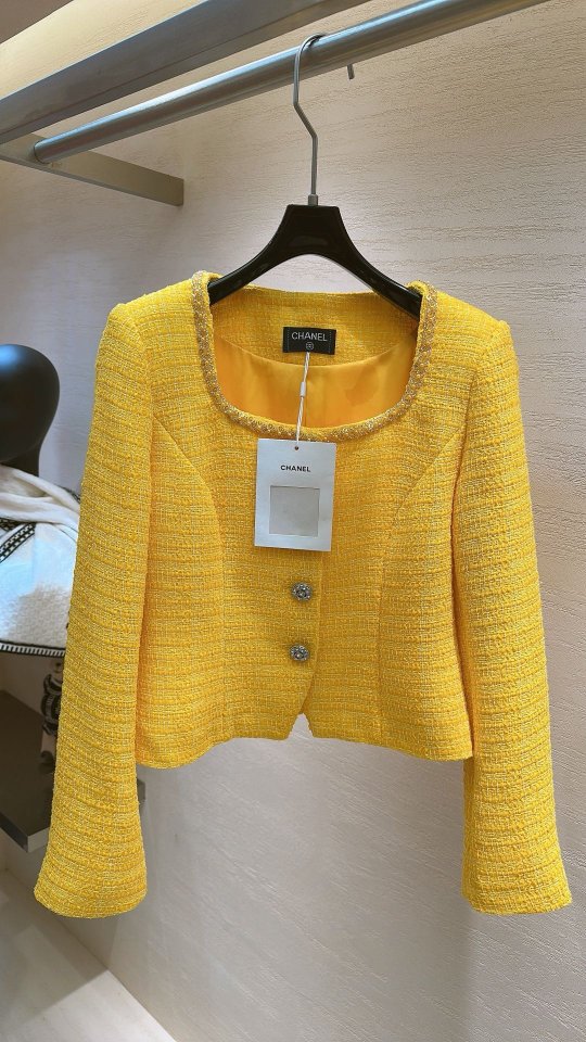 샤넬 여성 크리스탈 트림 카라 상의