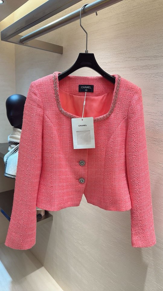 샤넬 여성 크리스탈 트림 카라 상의