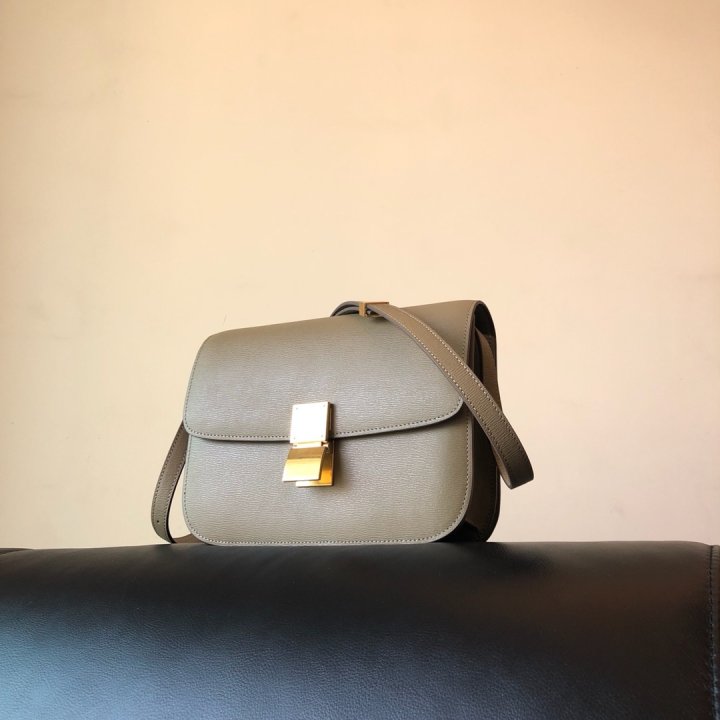 셀린느 박스백 미디엄