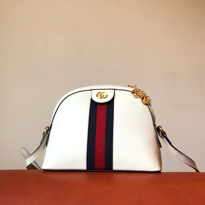 구찌 GG 오피디아 쉘백 미디엄 화이트