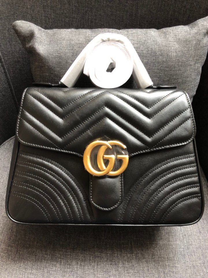 구찌 GG 마몬트 메신저백 미디엄 블랙