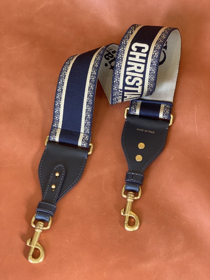 디올 자카드 자수 숄더 스트랩