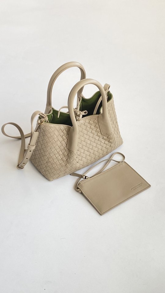 보테가 베네타 피나코테아 토트백 소형