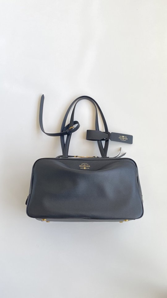 발렌시아가 캐리 보스턴백 미디엄