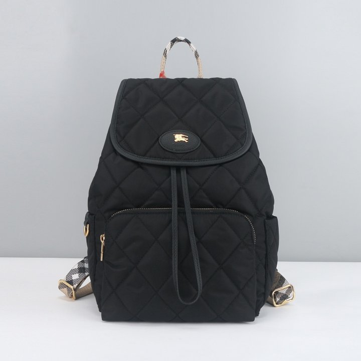 버버리 호스슈 퀼팅 백팩