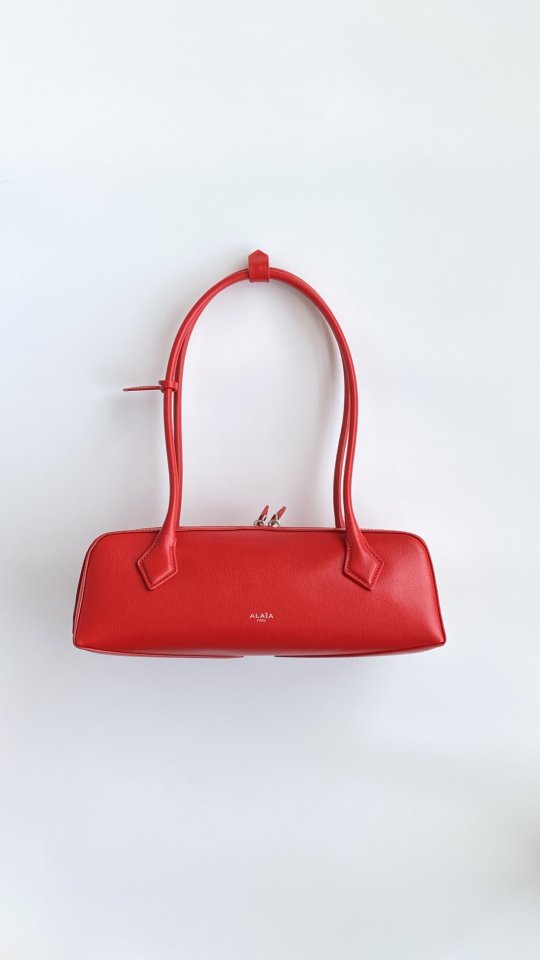 알라이아 라지 르 클릭 바게트백