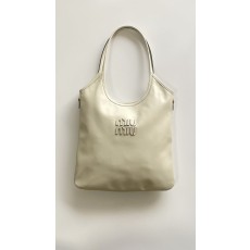 미우미우 세로형 가죽 토트 쇼핑백