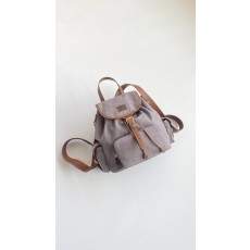 미우미우 25SS 대형 백팩