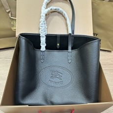 버버리 하이랜즈 토트백