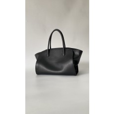 더 로우 말로 12 토트백