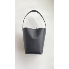 더 로우 미디엄 버킷백