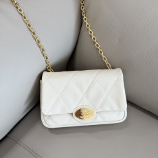 버버리 스트랜드 퀼팅 체인 클러치백