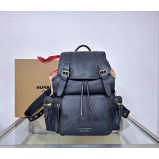 버버리 리미티드 아이언 로고 백팩