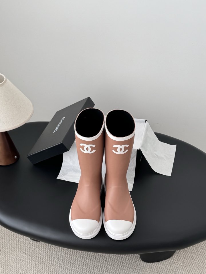 샤넬 여성 레인 부츠